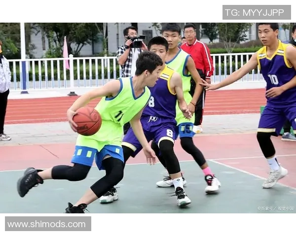 南京篮球队心理素质提升之路:从赛场到心灵的全面探索与实践 南京篮球队心理素质提升之路:从赛场到心灵的全面探索与实践